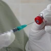 Cơ quan y tế New York cho rằng virus có thể xuất phát từ một địa điểm bên ngoài nước Mỹ, nơi vẫn đang sử dụng vaccine OPV vì các dòng hồi biến không thể xuất hiện khi sử dụng các loại vaccine bất hoạt. (Nguồn: pbs.org) 
