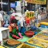 Một khu chợ hải sản ở Hàn Quốc. (Ảnh: Anh Nguyên/TTXVN) 