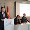 Đại sứ Dương Hải Hưng phát biểu tại Diễn đàn xúc tiến thương mại Việt Nam-Italy. (Ảnh: Trường Dụy/TTXVN) 