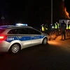 Lực lượng an ninh Ba Lan tuần tra ở làng Przewodow sau loạt vụ nổ, ngày 15/11/2022. (Ảnh: PAP/TTXVN) 