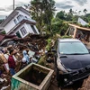Cảnh đổ nát sau trận động đất tại Cianjur, Indonesia, ngày 22/11/2022. (Ảnh: AFP/TTXVN)