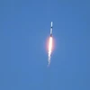 Tên lửa Falcon 9 mang theo tàu thăm dò Danuri của Hàn Quốc được phóng từ Trạm vũ trụ Cape Canaveral ở Florida, Mỹ ngày 5/8/2022. (Ảnh: Yonhap/TTXVN) 