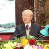 Tổng Bí thư Nguyễn Phú Trọng chúc Tết Đảng bộ, chính quyền và nhân dân thủ đô Hà Nội. (Ảnh: Phương Hoa/TTXVN)