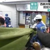 Một chiếc lon bất ngờ phát nổ tại ga Nishiarai ở Adachi, Tokyo. (Nguồn: NHK)