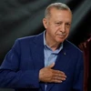 Tổng thống Thổ Nhĩ Kỳ đương nhiệm Recep Tayyip Erdogan tại điểm bỏ phiếu bầu Tổng thống vòng hai ở Istanbul, ngày 28/5/2023. (Ảnh: AFP/TTXVN)