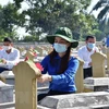 Sở Lao động-Thương binh và Xã hội Hà Nội đã tham mưu tổ chức đoàn đại biểu thành phố đi dâng hương tại các nghĩa trang liệt sỹ. (Ảnh minh họa: Hoàng Ngà/TTXVN)