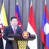 Tổng Thư ký ASEAN Kao Kim Hourn phát biểu tại cuộc gặp ngoại giao đoàn công bố kết quả Hội nghị Bộ trưởng Ngoại giao ASEAN (AMM) lần thứ 56 và các Hội nghị liên quan. (Ảnh: Hữu Chiến/TTXVN)