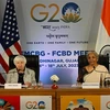 Bộ trưởng Tài chính Mỹ Janet Yellen (trái) và Bộ trưởng Tài chính Ấn Độ Nirmala Sitharaman tại cuộc họp Bộ trưởng Tài chính và Thống đốc Ngân hàng Trung ương của Nhóm G20 ở Gandhinagar, Ấn Độ ngày 17/7/2023. (Ảnh: AFP/TTXVN)
