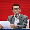 Lãnh đạo đảng Pheu Thai Cholnan Srikaew phát biểu tại cuộc họp báo ở Bangkok, Thái Lan, ngày 2/8/2023. (Ảnh: AFP/TTXVN)