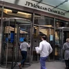 Trụ sở Ngân hàng JPMorgan Chase tại New York, Mỹ ngày 1/5/2023. (Ảnh: THX/TTXVN) 