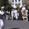 Người dân chạy ra đường do lo ngại dư chấn sau trận động đất ở Herat, Afghanistan, ngày 7/10/2023. (Ảnh: THX/TTXVN)