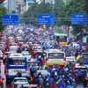 Hà Nội: Tắc đường nhiều tuyến phố trong ngày đầu tuần