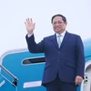 Hình ảnh Thủ tướng lên đường tham dự Hội nghị kỷ niệm 50 năm ASEAN-Nhật Bản