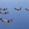 Chiến đấu cơ tàng hình F-35A của Hàn Quốc và tiêm kích F-16 của Mỹ tham gia tập trận không quân Buddy Squadron tại Cheongju, ngày 28/7/2023. (Ảnh: YONHAP/TTXVN)