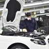 Mercedes dừng kế hoạch sản xuất dòng xe điện mới ở Trung Quốc. (Nguồn: Xinhua)