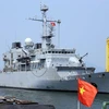 Tàu tuần dương Vendemiaire của Hải quân Pháp cập cảng Tiên Sa. (Ảnh: Trần Lê Lâm/TTXVN)
