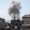 Khói bốc lên trong vụ oanh tạc của Israel xuống thành phố Rafah, miền Nam Dải Gaza ngày 21/4/2024. (Ảnh: AFP/TTXVN)