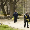 Cảnh sát phong tỏa hiện trường một vụ nổ súng tại Mỹ. (Ảnh: AFP/TTXVN)
