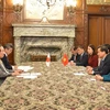 Phó Thủ tướng Chính phủ Lê Minh Khái hội kiến Chủ tịch Hạ viện Nhật Bản Nukaga Fukushiro. (Ảnh: Nguyễn Tuyến/TTXVN)