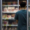 Các sản phẩm thịt tại một siêu thị ở Bắc Kinh. (Nguồn: Reuters)