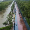 Mực nước sông dâng cao sau những trận mưa lớn tại Vũ Hán, tỉnh Hồ Bắc, Trung Quốc, ngày 29/6/2024. (Ảnh: THX/TTXVN)
