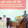 Thủ tướng Phạm Minh Chính phát biểu tại buổi tiếp xúc cử tri huyện Cờ Đỏ, thành phố Cần Thơ. (Ảnh: Dương Giang/TTXVN)