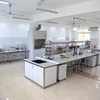 Phòng thực hành dược lý – dược lâm sàn có diện tích 83m2 với đầy đủ trang thiết bị y tế. (Ảnh: Minh Sơn/Vietnam+)
