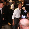 Tổng thống Obama tỏ ra rất thoải mái sau khi thưởng thức bún chả. (Ảnh: Minh Sơn/Vietnam+)