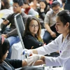 Tính đến thời điểm 15 giờ chiều ngày 7/1, Viện Huyết học Truyền máu Trung ương đã tiếp nhận 343 đơn vị máu. Trong đó có 194 người tham gia hiến máu lại và có tổng cộng 181 người thuộc nhóm máu O. (Ảnh: Minh Sơn/Vietnam+) 