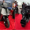Một số hình ảnh của chiếc xe máy điện VinFast mới bị rò rỉ trên mạng xã hội. (Nguồn ảnh: Facebook)