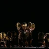 Vở đại vũ kịch "Sắc màu tuổi thơ" diễn ra trong hai buổi tối 29 - 30/6 tại Cung Văn hóa Hữu nghị Hà Nội đã mang đến nhiều khoảnh khắc thú vị cho khán giả. (Ảnh: Vietnam+)