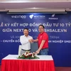 Shark Nguyễn Hòa Bình cam kết đầu tư 10 tỷ đồng vào startup PushSale.vn. (Ảnh: Minh Sơn/Vietnam+)