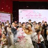 Ngày 6/12 tại Hà Nội đã diễn ra sự kiện 'Giấc mơ có thật'. Đây là một nghi lễ cưới của 46 cặp đôi người khuyết tật, có hoàn cảnh khó khăn. (Ảnh: Minh Sơn/Vietnam+)