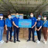 Đoàn thanh niên Tổng công ty MobiFone ủng hộ khẩu trang và nước rửa tay sát khuẩn cho tỉnh Bắc Giang. (Ảnh minh hoạ/Nguồn: MobiFone)