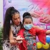 Ngày 19/12 tại Hà Nội, Vietnam Young Art phối hợp với L’âme đã tổ chức buổi biểu diễn thời trang dành cho các bạn nhỏ khuyết tật và có hoàn cảnh khó khăn. (Ảnh: Hoài Nam/Vietnam+)