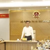 Bộ trưởng Bộ Thông tin và Truyền thông Nguyễn Mạnh Hùng chủ trì phiên họp. (Ảnh: PV/Vietnam+)