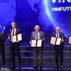 Giải thưởng Chính trị giá 3 triệu USD được trao cho “Phát minh sản xuất Năng lượng Xanh bằng pin Mặt Trời và lưu trữ bằng pin Lithium-ion." (Ảnh: Minh Sơn/Vietnam+)