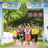 Sáng ngày 30/6, giải chạy Press Marathon 2024 đã chính thức khởi tranh tại Công viên Hồ Thiên Nga, khu đô thị Ecopark (Hưng Yên). (Ảnh: Minh Sơn/Vietnam+)