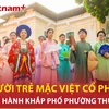 Diễu hành trang phục cổ của Việt Nam trên đường phố Thủ đô Hà Nội