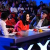 Nhạc sỹ Huy Tuấn ngồi 'ghê snongs' cạnh hai giám khảo khách mời vòng loại Thanh lam và Chí trung. (Ảnh: BHD) 