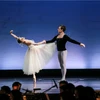 Đêm chia làm hai phần: Ballet cổ điển và ballet hậu hiện đại. (Ảnh: BTC)