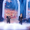 Bốn giọng nam với màn kết hợp đầu tiên vô cùng đặc sắc trên sân khấu 'Mùa Thu vàng.' (Ảnh: Ban tổ chức) 