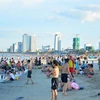 Nhiều du khách phản ánh bị mẩn ngứa sau khi tắm biển tại Đà Nẵng