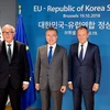 Tổng thống Hàn Quốc Moon Jae-in (giữa) tại cuộc gặp lãnh đạo của EU. (Nguồn: EC Audiovisual Service)