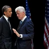 Cựu Tổng thống Mỹ Barack Obama (trái) và cựu Tổng thống Mỹ Bill Clinton. (Nguồn: Digital Trends)