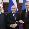 Tổng thống Iran Hassan Rouhani(trái), Tổng thống Nga Vladimir Putin (giữa) và Tổng thống Thổ Nhĩ Kỳ Tayyip Erdogan tại Hội nghị thượng đỉnh ba bên ở Sochi (Nga) ngày 14/2/2019. (Nguồn: AFP/TTXVN)