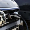 Volkswagen bắt tay với Northvolt, hình thành liên minh sản xuất pin cho ôtô điện ở châu Âu. (Nguồn: Business Time)