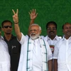 Thủ tướng Narendra Modi (giữa) trong chiến dịch vận động bầu cử ở Chennai, Ấn Độ ngày 6/3. (Nguồn: AFP/TTXVN)