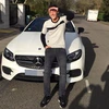 Mesut Ozil đang tìm đến niềm đam mê ôtô để quên đi nỗi buồn sân cỏ. (Nguồn: The Sun)