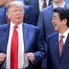 Tổng thống Mỹ Donald Trump (trái) đang không hài lòng vì thâm hụt thương mại với nhiều quốc gia đồng mình. (Nguồn: NYP)